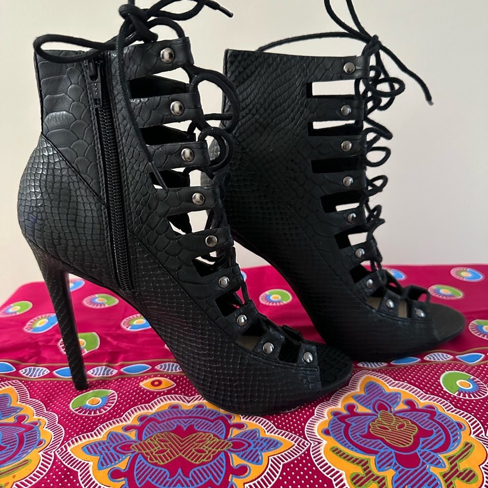 Elegant Black Lace-Up Stiletto Heels
